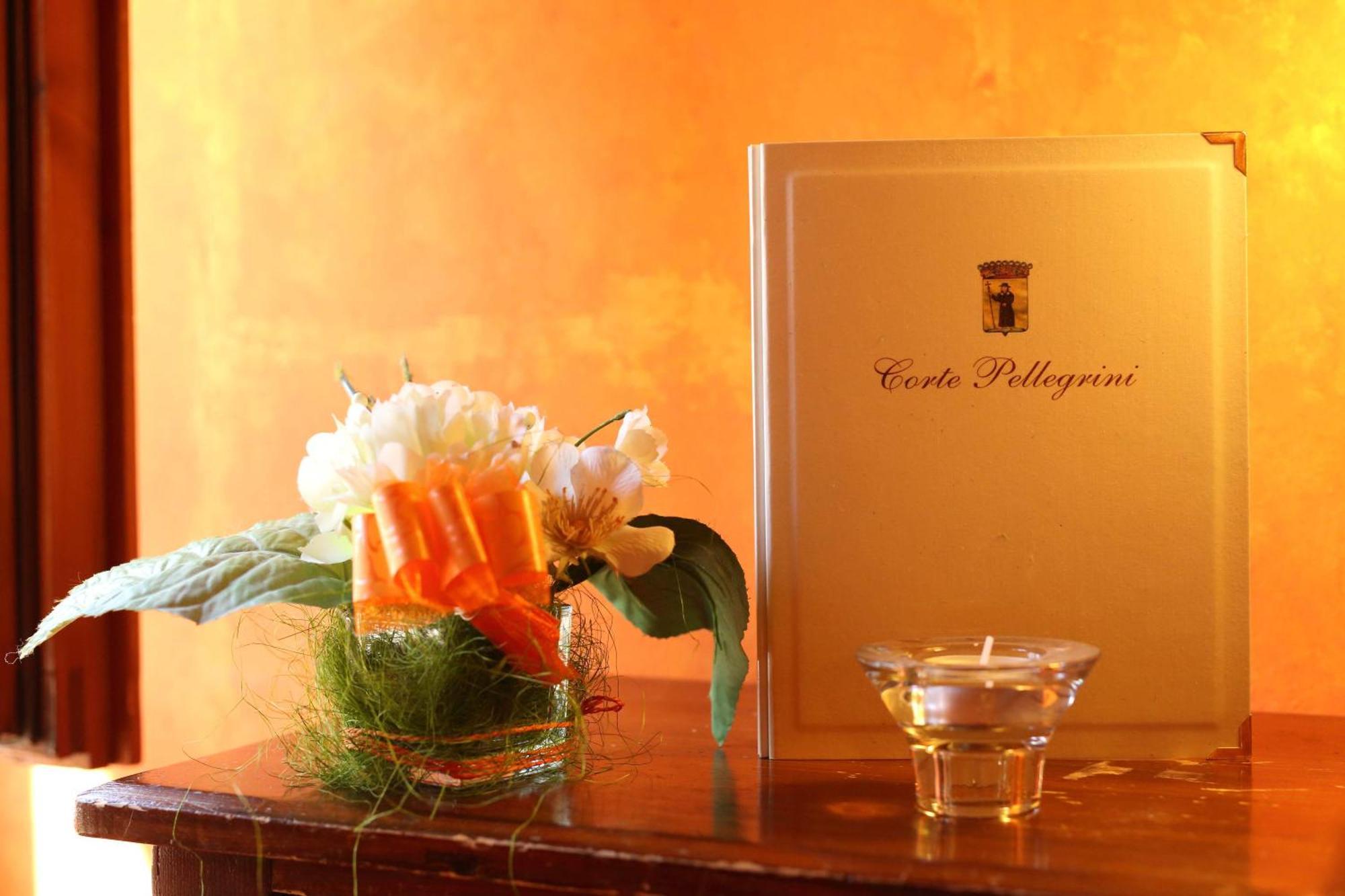 Agriturismo Corte Pellegrini San Martino Buon Albergo Rum bild