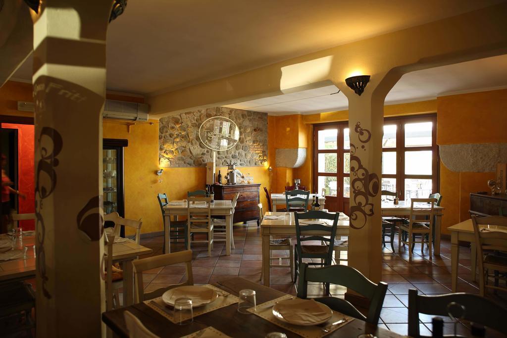 Agriturismo Corte Pellegrini San Martino Buon Albergo Exteriör bild