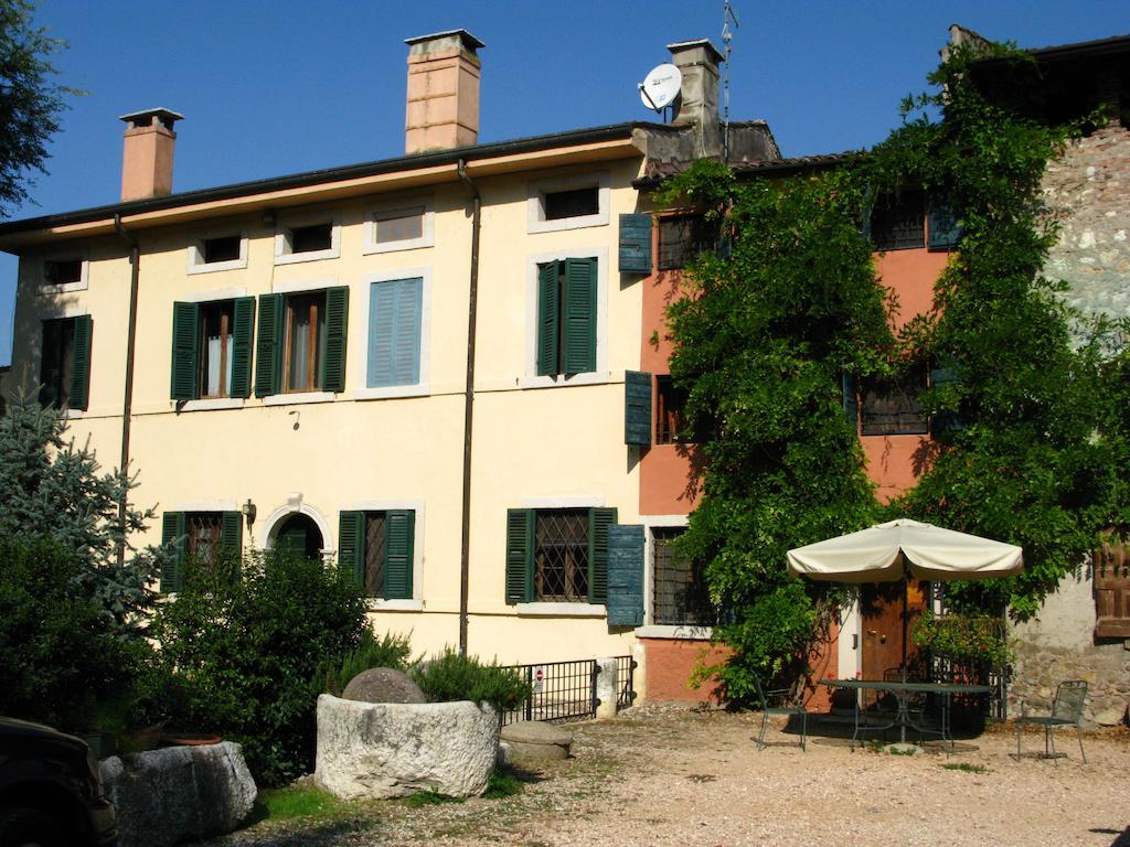 Agriturismo Corte Pellegrini San Martino Buon Albergo Exteriör bild