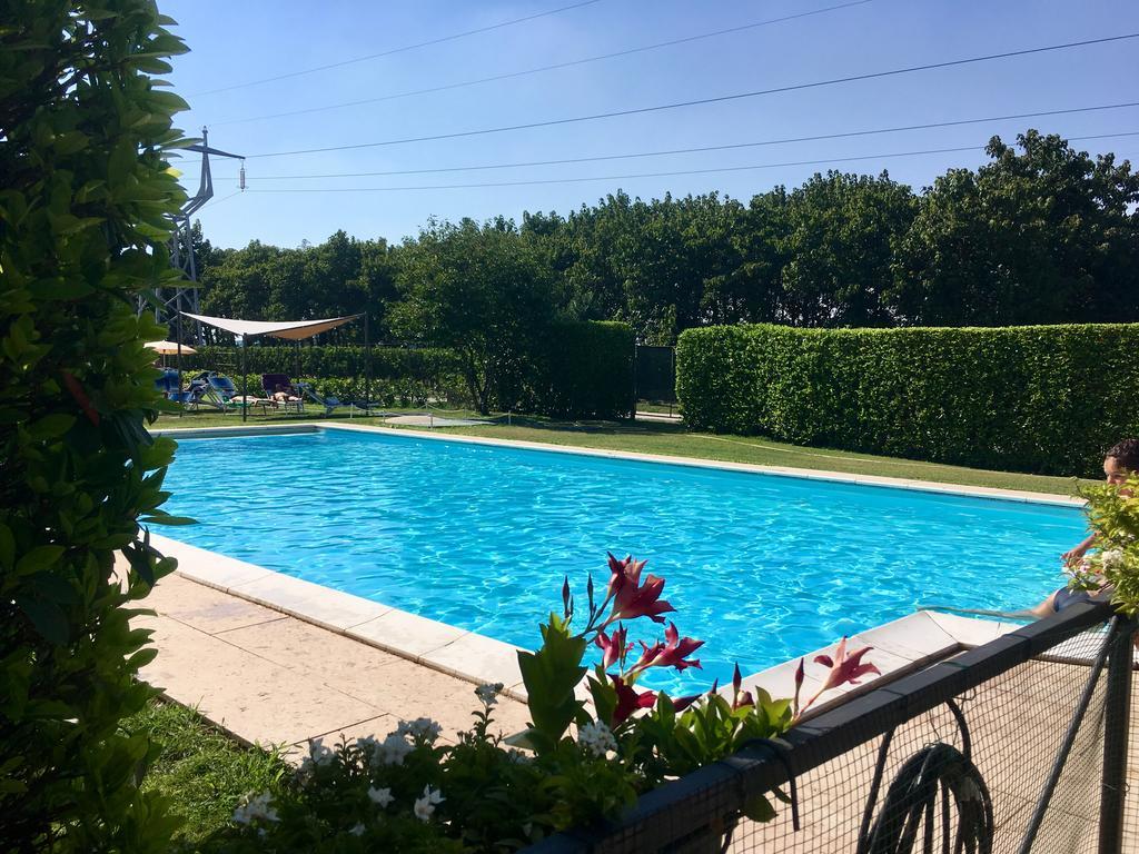 Agriturismo Corte Pellegrini San Martino Buon Albergo Exteriör bild
